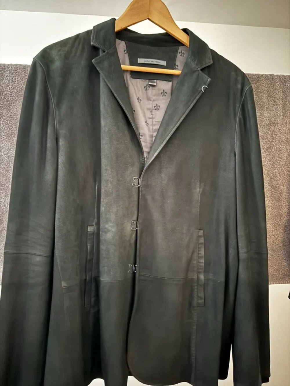 John Varvatos Collection Goat Suede Blazer with Hook Closures – Men's Size 50 (E